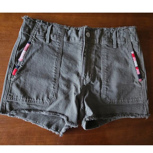 Sundry Anthropologie Green Army Shorts Frayed Denim Cargo Colored Pockets, Sz 29 - Picture 1 of 11